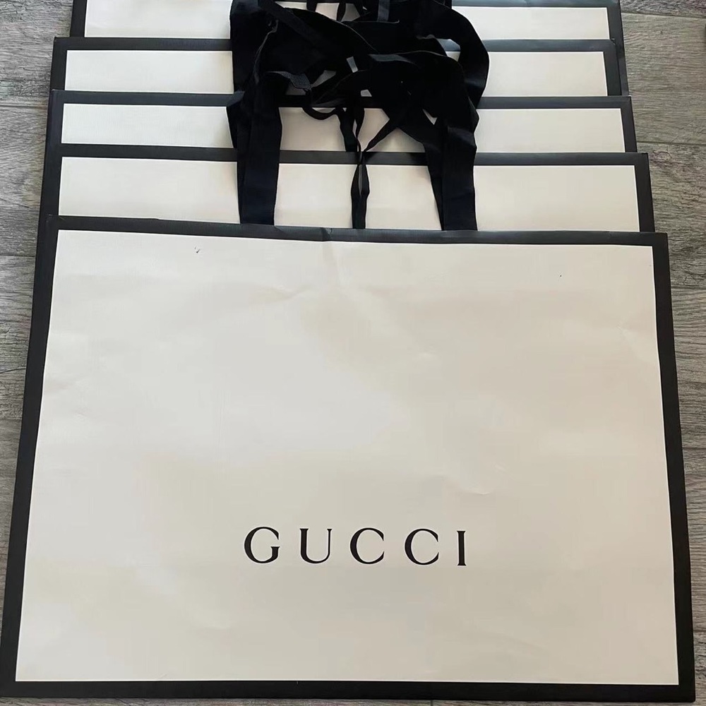 Gucci shopping bags